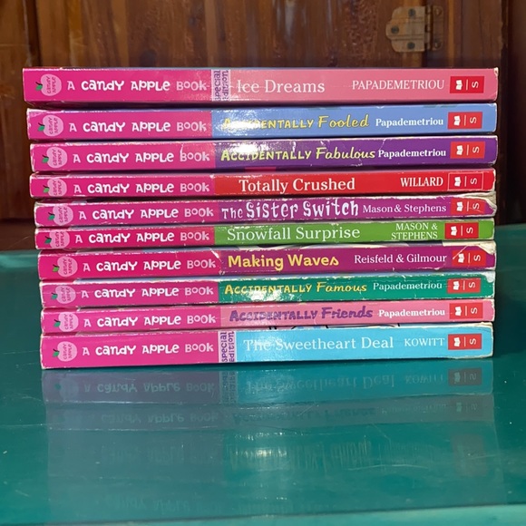 A Candy Apple Book book set - Picture 6 of 6